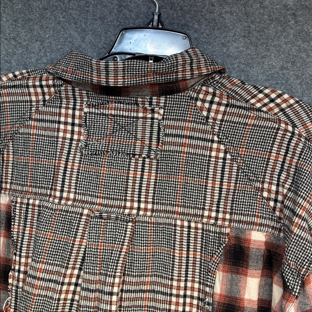 We The Free Wild Fire Plaid Button-Down oversized  collard Shirt M - Picture 8 of 13